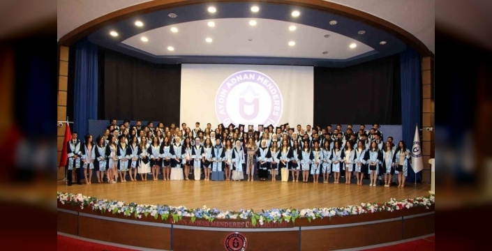 ADÜ diş hekimliği fakültesi 8. dönem mezunlarını coşkuyla uğurladı