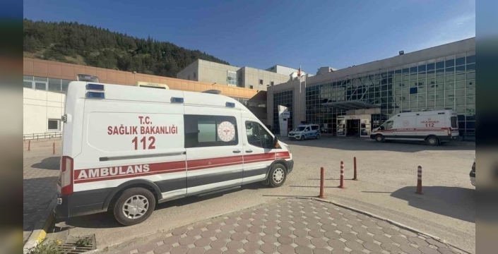 Akraba kavgası kanla bitti: Alacak verecek cinayetinde 1 ölü, 3 yaralı