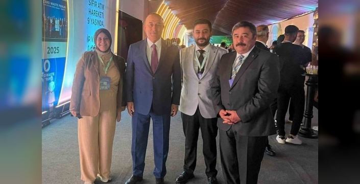AlkÜ, uluslararası sıfır atık forumunda başarılarını sergiledi