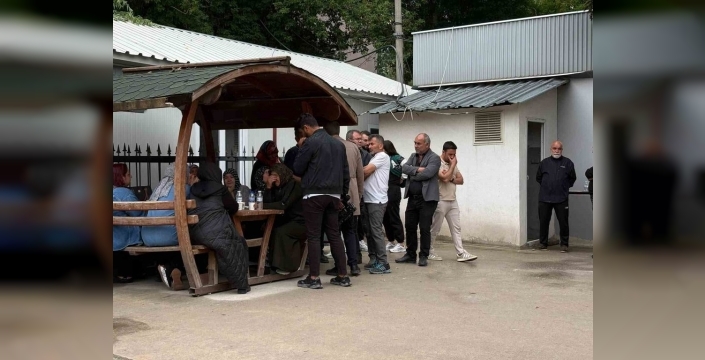 Ankara'da bıçaklı saldırıda hayatını kaybeden gencin babası feryat etti
