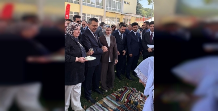 Ankara'da Siirt'in peynirleri damakları şenlendirdi: Gelenek yaşatılıyor