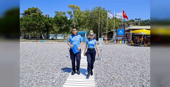 Antalya'da 'Dumansız plaj' uygulaması denetleniyor