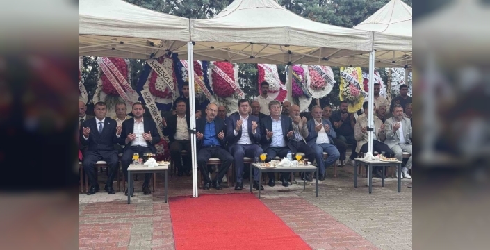 Ata-San Otomotiv'den yeni bir başlangıç: Protokol ve halkın katılımıyla görkemli açılış