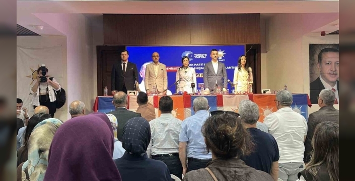 Ayan: Yaptıklarımızın halkımıza hizmet olarak dönmesine engel olan bir zihniyet var