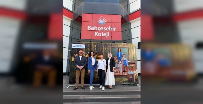 Azra Akın, minik yüreklere çevre bilinci aşıladı