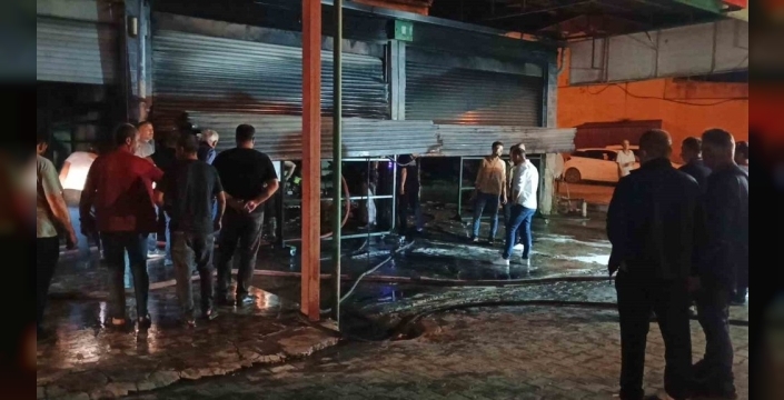 Bafra'da sanayi sitesinde çıkan yangın korkuttu, iş yerinde büyük hasar oluştu
