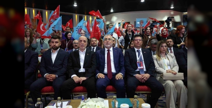 Bakan Işıkhan'dan gençlere dijital bağımlılık uyarısı: Sanal dünyaya teslim olmayın!