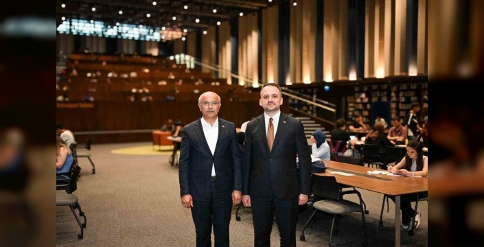 Bakan Yardımcısı Eminoğlu’ndan şehir kütüphanesine tam not