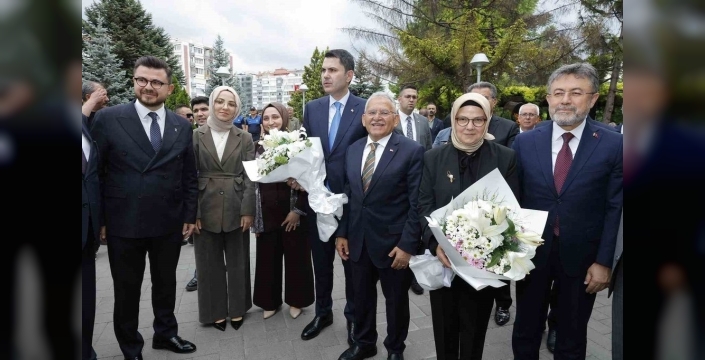 Bakanlar Kayseri'deydi: Vizyon projeleri mercek altında