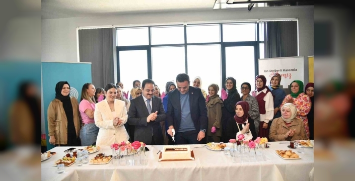 BAŞ-MEK’te emek ve üretim sergisi büyük ilgi gördü