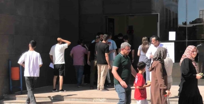 Besni’de YKS ateşi yükseldi: Milyonlarca öğrenci ter döktü