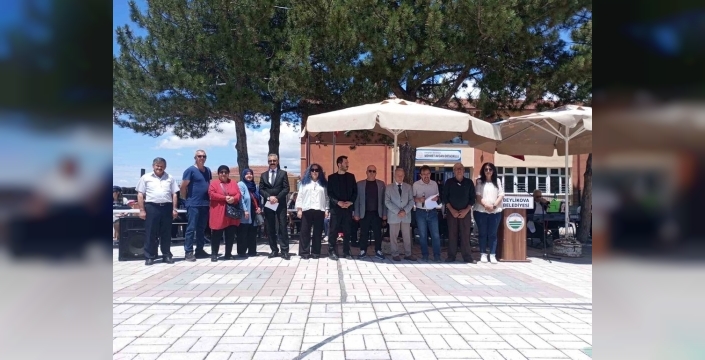 Beylikova Avdan Okulu mezunları, pilav günü etkinliğinde bir araya geldi