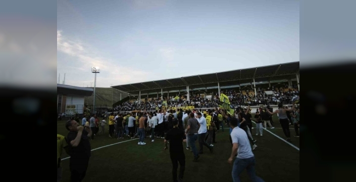 Bitlis Spor 1916, 3. Lig'e bir adım daha yaklaştı: Uzatmalarda gelen zafer!
