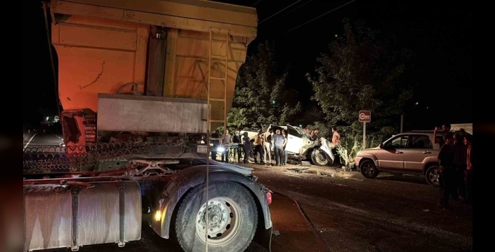 Bolu’da D-100 kara yolunda kaza: 3 yaralı, trafik durma noktasına geldi
