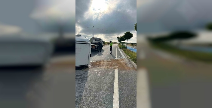 Bolu'da trafik kazası: Sıkışan sürücüyü itfaiye ekipleri kurtardı