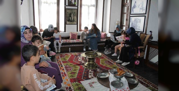 Bor'da aile ve çocuklar için kütüphane etkinliği