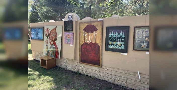 Burdur'da lale zarafetiyle buluşan sanat şöleni başladı