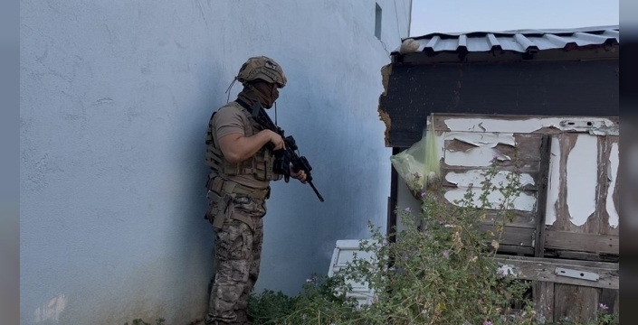 Bursa'da firari hükümlü özel harekat operasyonuyla yakalandı