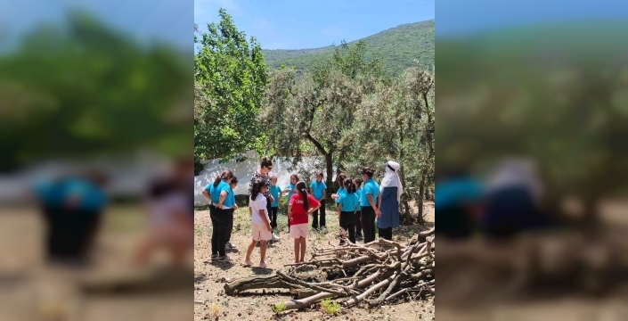 Bursa'da köy okullarında bilimsel yolculuk başladı