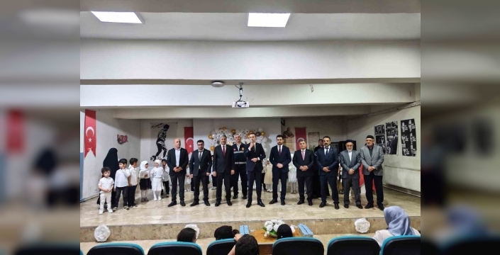 Çaldıran'da minik hafızlardan mezuniyet şöleni: Gurur ve sevinç bir arada
