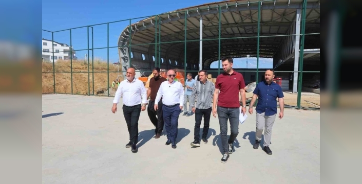Darıca'da 100 milyon liralık spor kompleksi inşaatı hızla devam ediyor