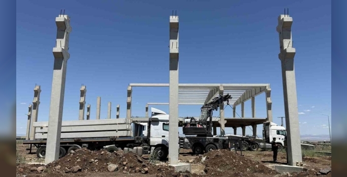 Diyarbakır'da yürek burkan kayıp: Beton blok altında kalan ikinci işçi de kurtarılamadı