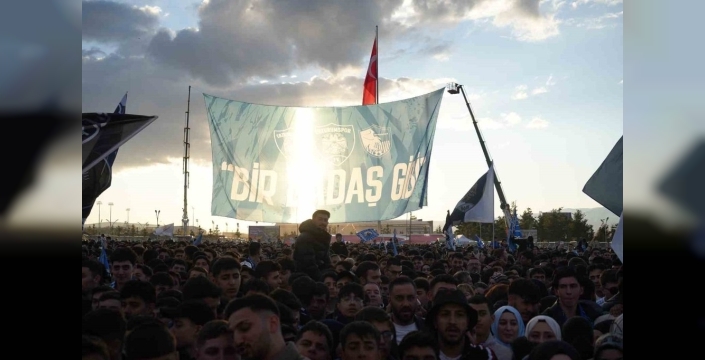 Diyarbakır'ın tarihi köprüsüne Erzurumspor bayrağı için resmi talep!