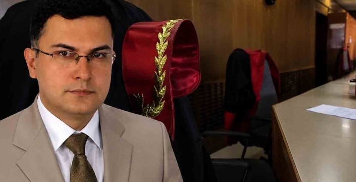 Duruşma salonunda acı ölüm! Cumhuriyet Savcısı hayatını kaybetti