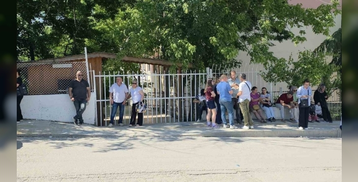 Edirne'de YKS heyecanı: Öğrenciler ter döküyor