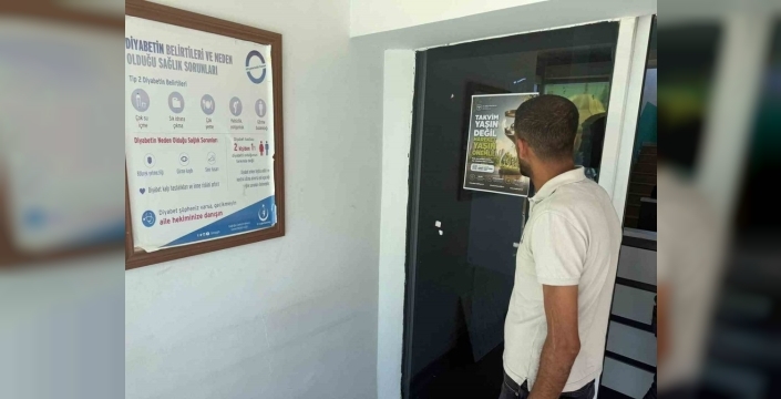 Elazığ’da 'Hareket Yaşını Öğren' stantları kuruldu, vatandaşlar sağlığını ölçtürüyor