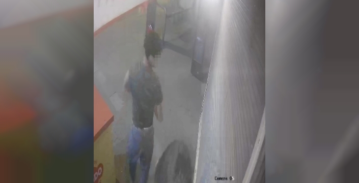 Ereğli'de hırsızlık anı güvenlik kamerasına yansıdı
