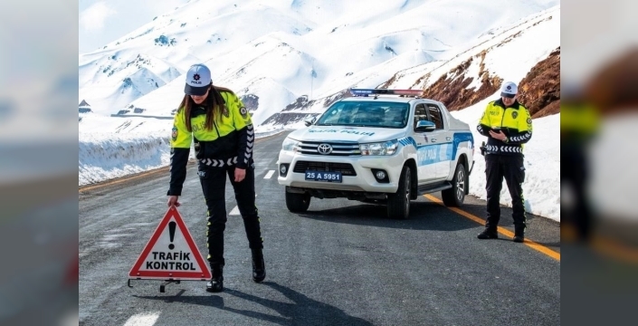 Erzurum'da bir ayda 146 trafik kazası kaydedildi