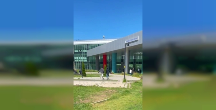 Erzurum'da YKS maratonu: Kapılar kapanırken yaşanan son dakika telaşı kameralara yansıdı