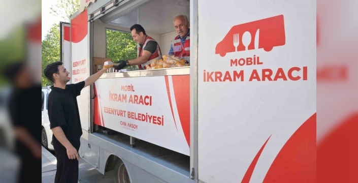 Esenyurt Belediyesi, YKS maratonunda öğrencilere destek oldu