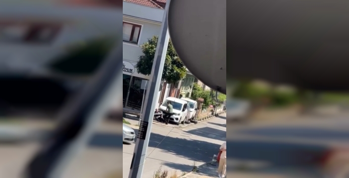 Eşini rahatsız eden kişiyi sokak ortasında vurdu: O anlar kamerada!