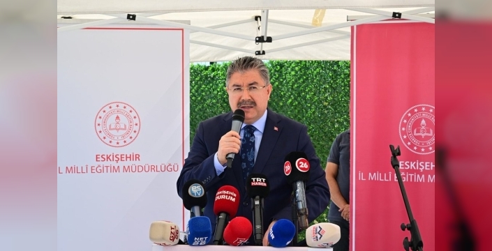 Eskişehir'de 24 Kasım İlkokulu kapılarını araladı: Geleceğin temelleri atılıyor