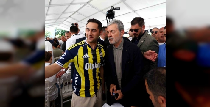 Fenerbahçe seçiminde ünlü isimler ve eski sporcular oy kullandı