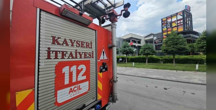 Forum Kayseri'yi birbirine katan 'canlı bomba' ihbarcısı çocuk yakalandı