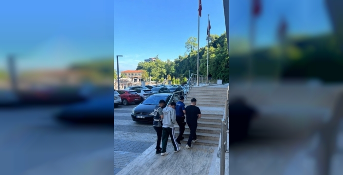 Fuhuş operasyonunda şok! Zonguldak'ta 2 kişi tutuklandı, elde edilen paraya el konuldu