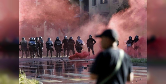 G7 Zirvesi Gölgelendi: Cenevre Sokakları Savaş Alanına Döndü, Polis ve Göstericiler Karşı Karşıya