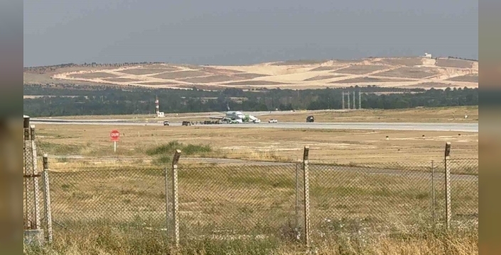 Gaziantep'te SunExpress uçağının arızası panik yarattı