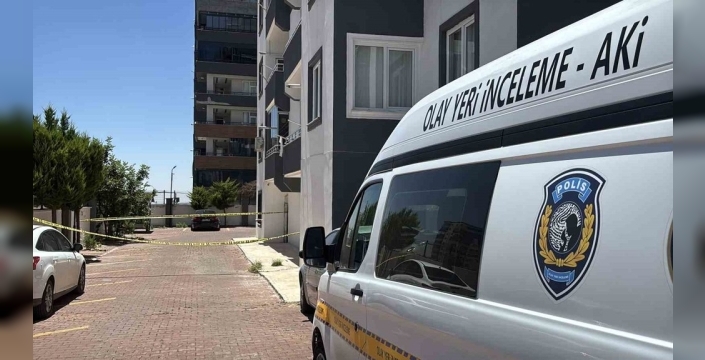 Gaziantep'te trajik olay: Anne 8'inci kattan atladı, çocuk ağır yaralı