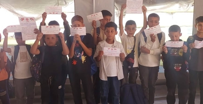 Gazze’deki yetim çocukların yüzü Konya’dan güldü