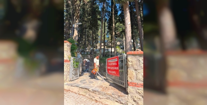 Gölcük'teki Osmanlı türbesinde bakım çalışmaları tamamlandı