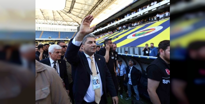 Hakan Safi: 'Gençliğim, enerjim, servetim, her şeyim Fenerbahçe’me feda olsun