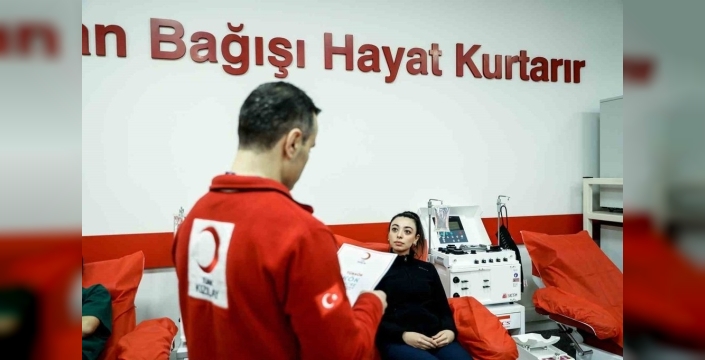 Hayat kurtaran damlalar: Yılın ilk 5 ayında 1,2 milyon ünite kan bağışı!