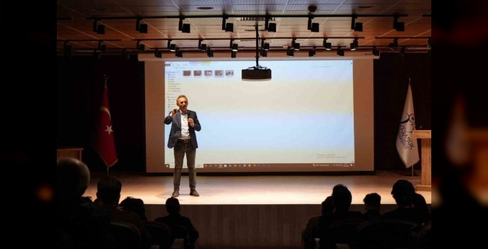 İletişim Fakültesi'nden sinema şöleni: Öğrenci filmleri izleyiciyle buluştu
