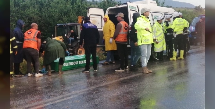 Isparta'da yürek yakan kaza: Midibüs devrildi, 5 kadın hayatını kaybetti, kimlikleri belli oldu