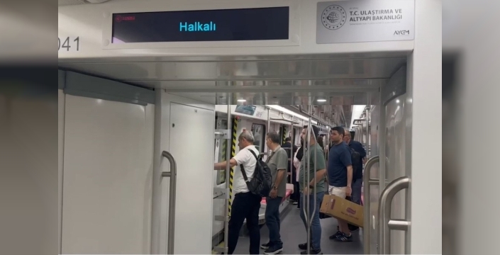 İstanbul'un yeni metro hattı, rekor yolcu sayısına ulaştı