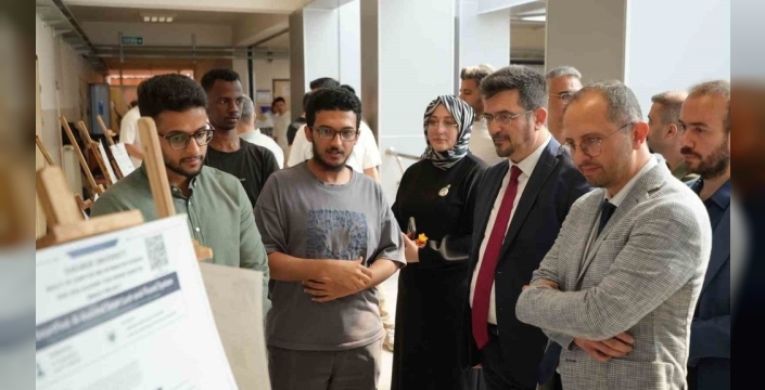 Karabük Üniversitesi'nde yapay zeka ve siber güvenlik projeleri sergilendi